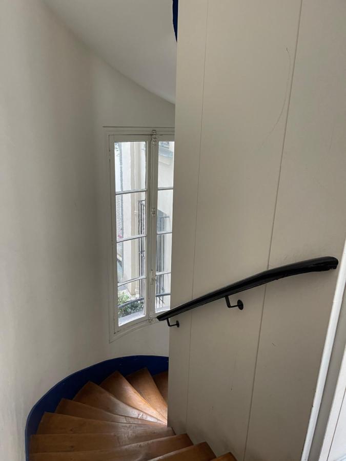 Le Nid Douillet De Patricia Daire Paris Dış mekan fotoğraf